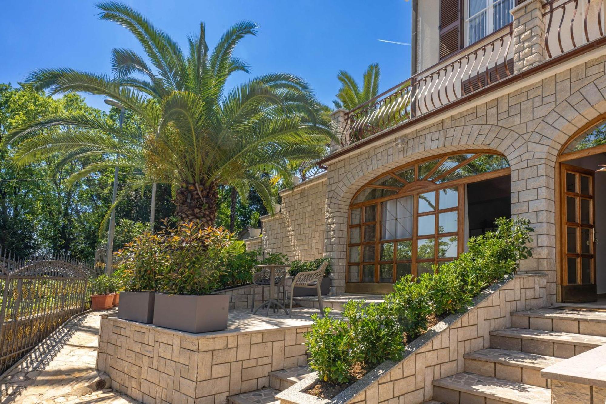 Villa Klaric Lovran Buitenkant foto
