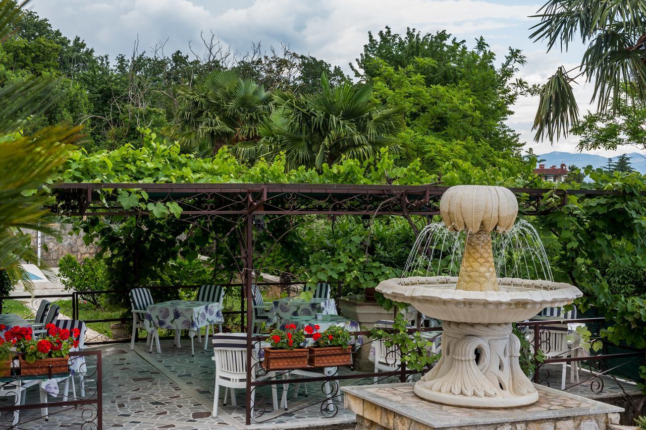 Villa Klaric Lovran Buitenkant foto