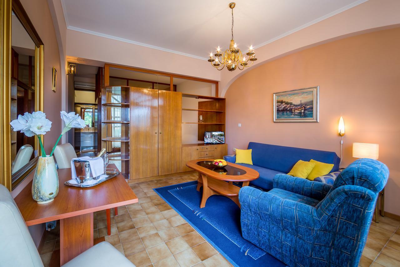 Villa Klaric Lovran Buitenkant foto